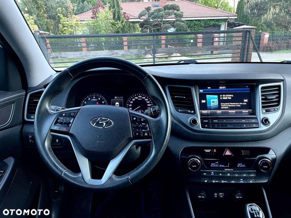 Hyundai Tucson blue 1.6 GDi 2WD Navi - 9
