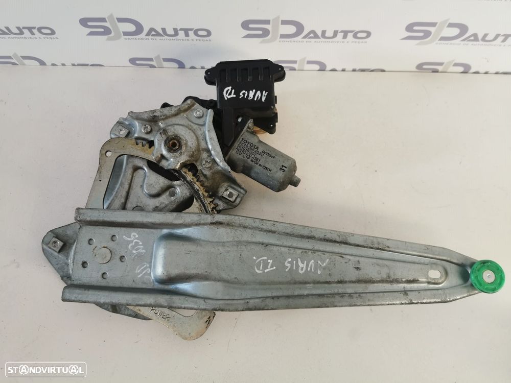 Elevadores Vidros - Toyota Auris - 6