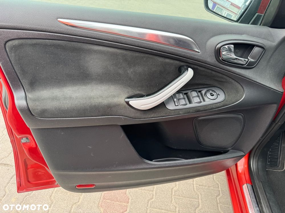 Ford S-Max 2.0 TDCi Titanium - 25