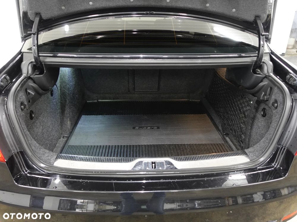 Skoda Superb 1.8 TSI Ambition - 25