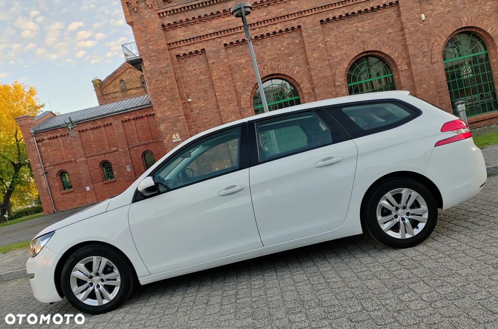 Peugeot 308 1.6 BlueHDi Allure S&S - 7