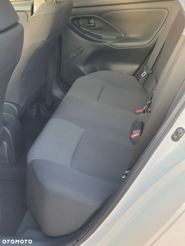 Toyota Yaris - 19