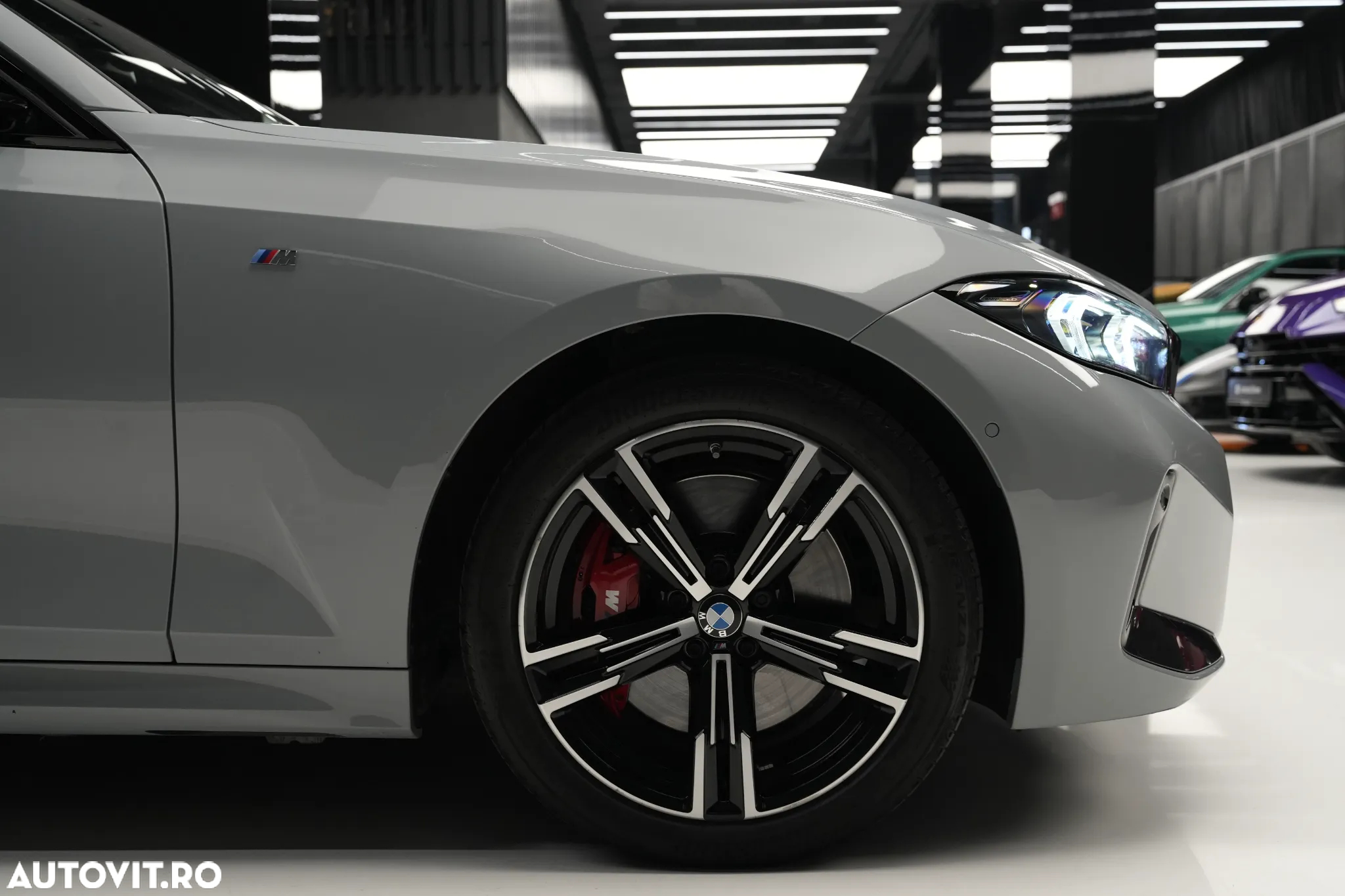 BMW Seria 3 320i xDrive AT - 32