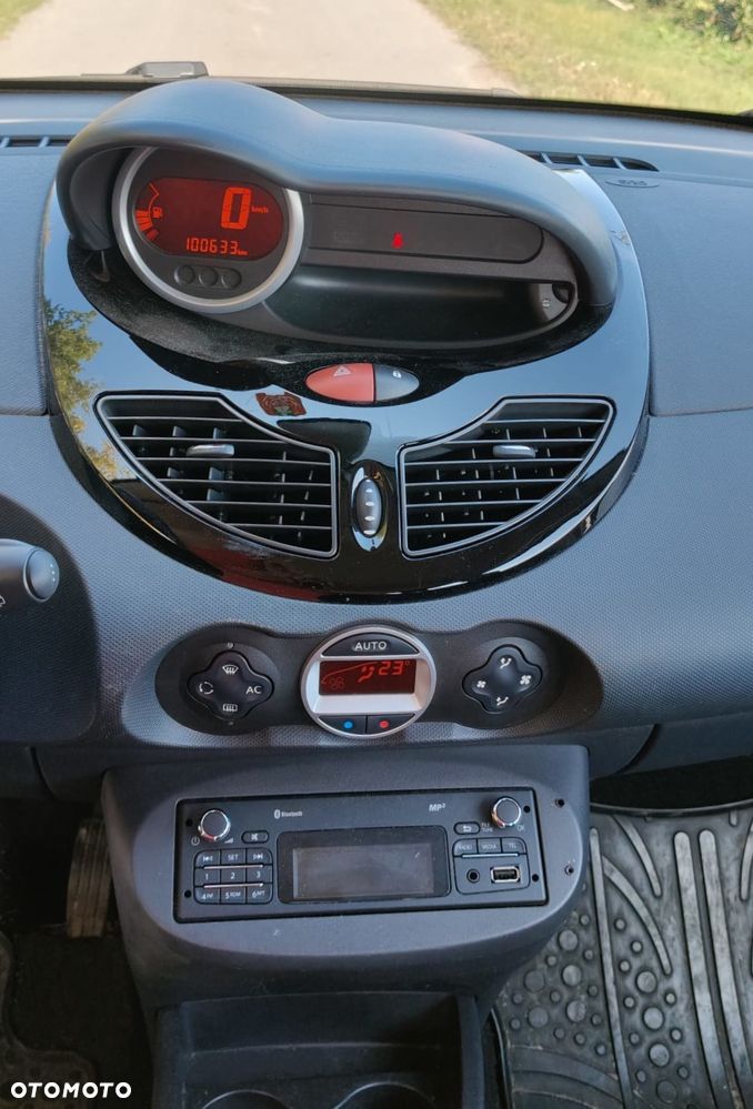 Renault Twingo 1.2 LEV 16V 75 Expression - 9