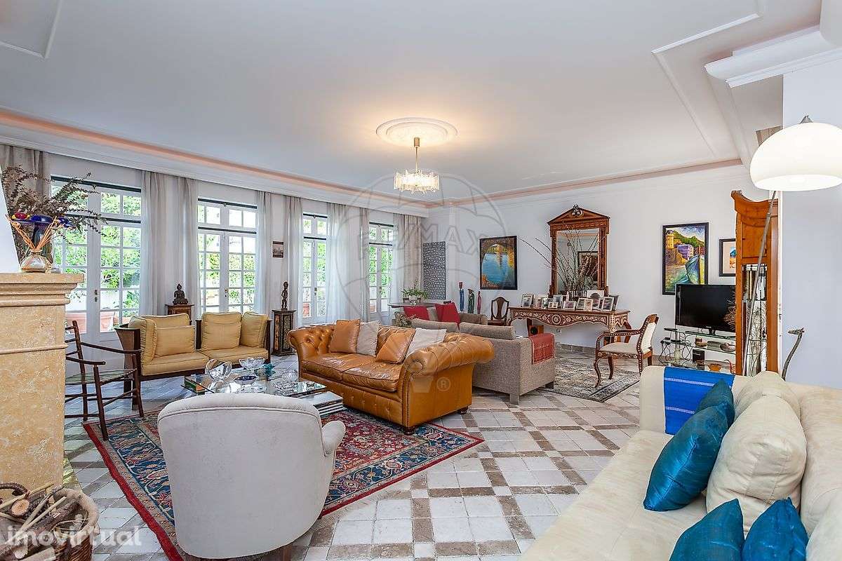 Moradia T5 para venda - Grande imagem: 2/48