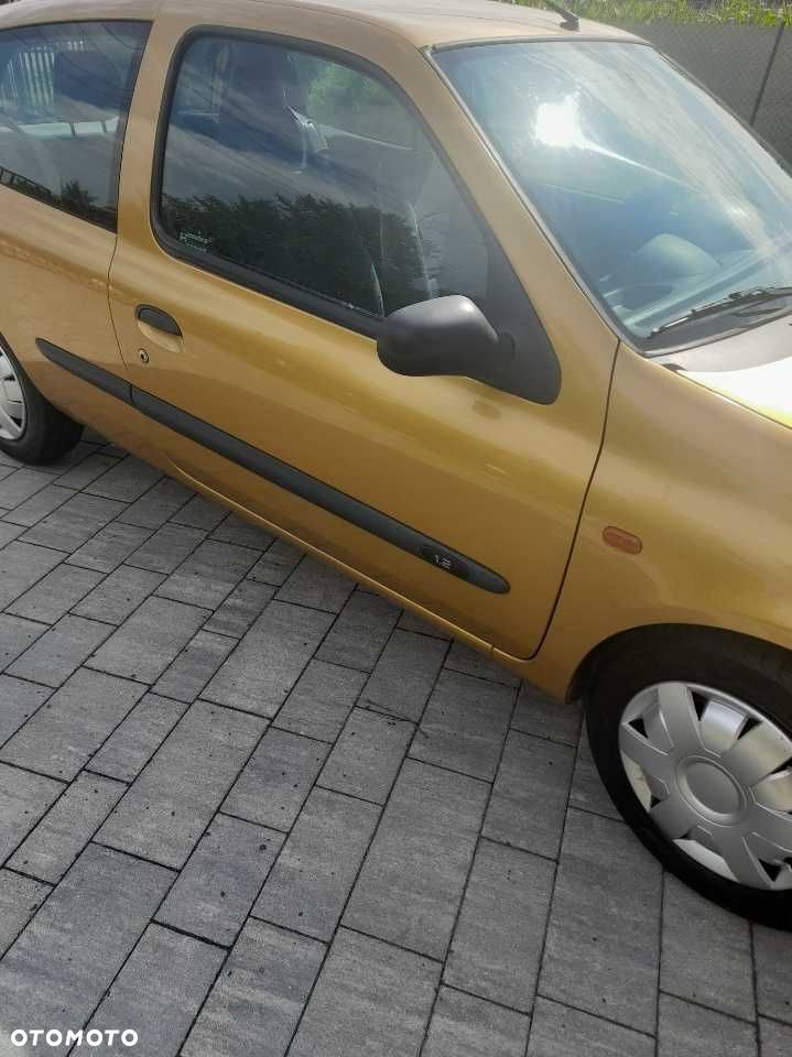 Renault Clio - 3