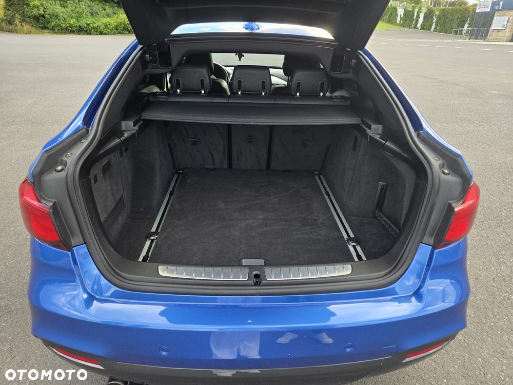 BMW 3GT 320d xDrive M Sport sport - 24