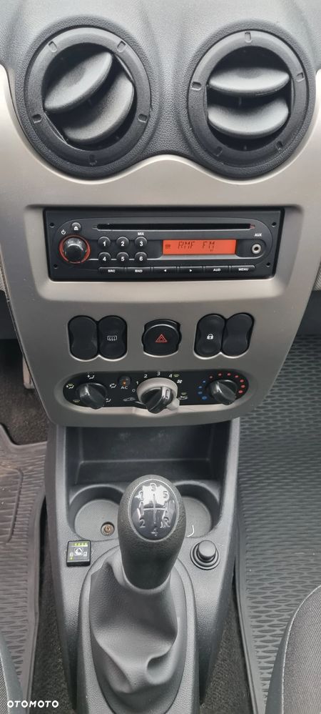 Dacia Sandero 1.2 16V Access - 12