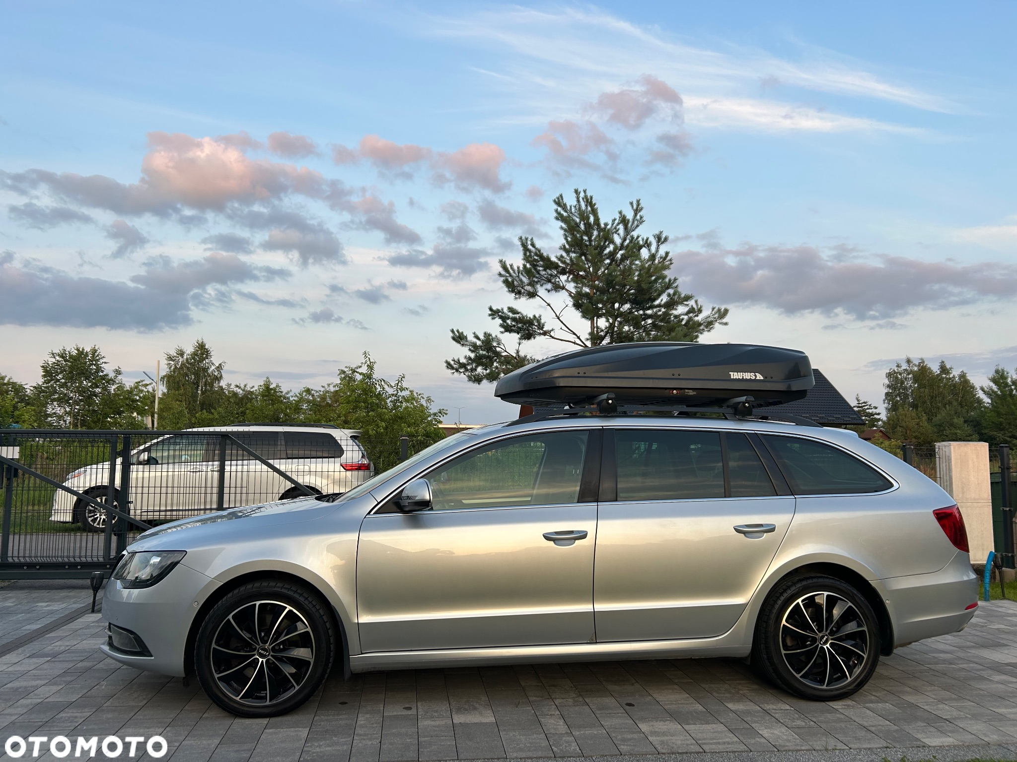 Skoda Superb 2.0 TDI Ambition DSG - 3
