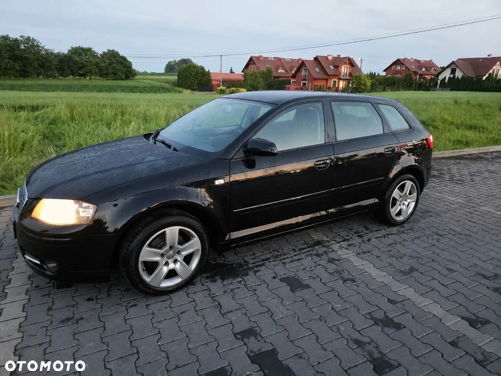 Audi A3 Sportback 1.9 TDI Ambiente - 1