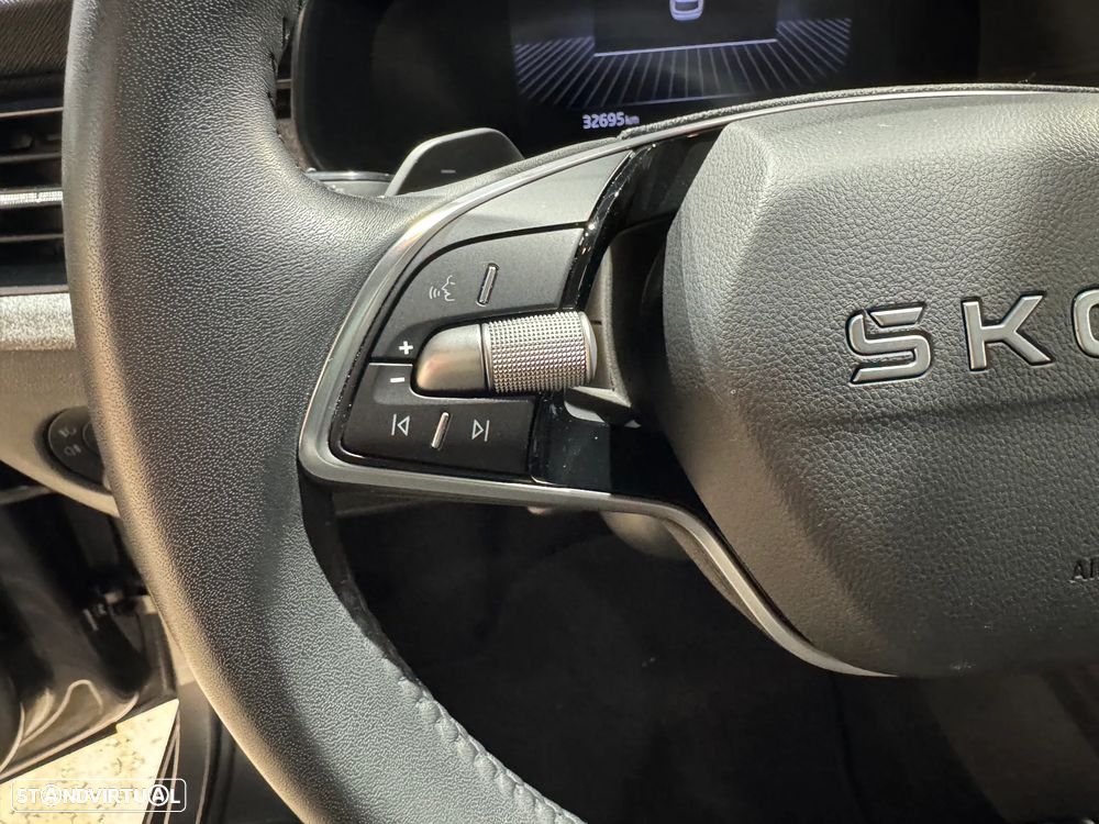 Skoda Kamiq 1.0 TSI Style DSG - 28