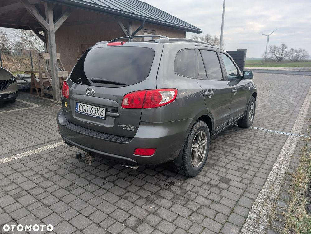 Hyundai Santa Fe - 5