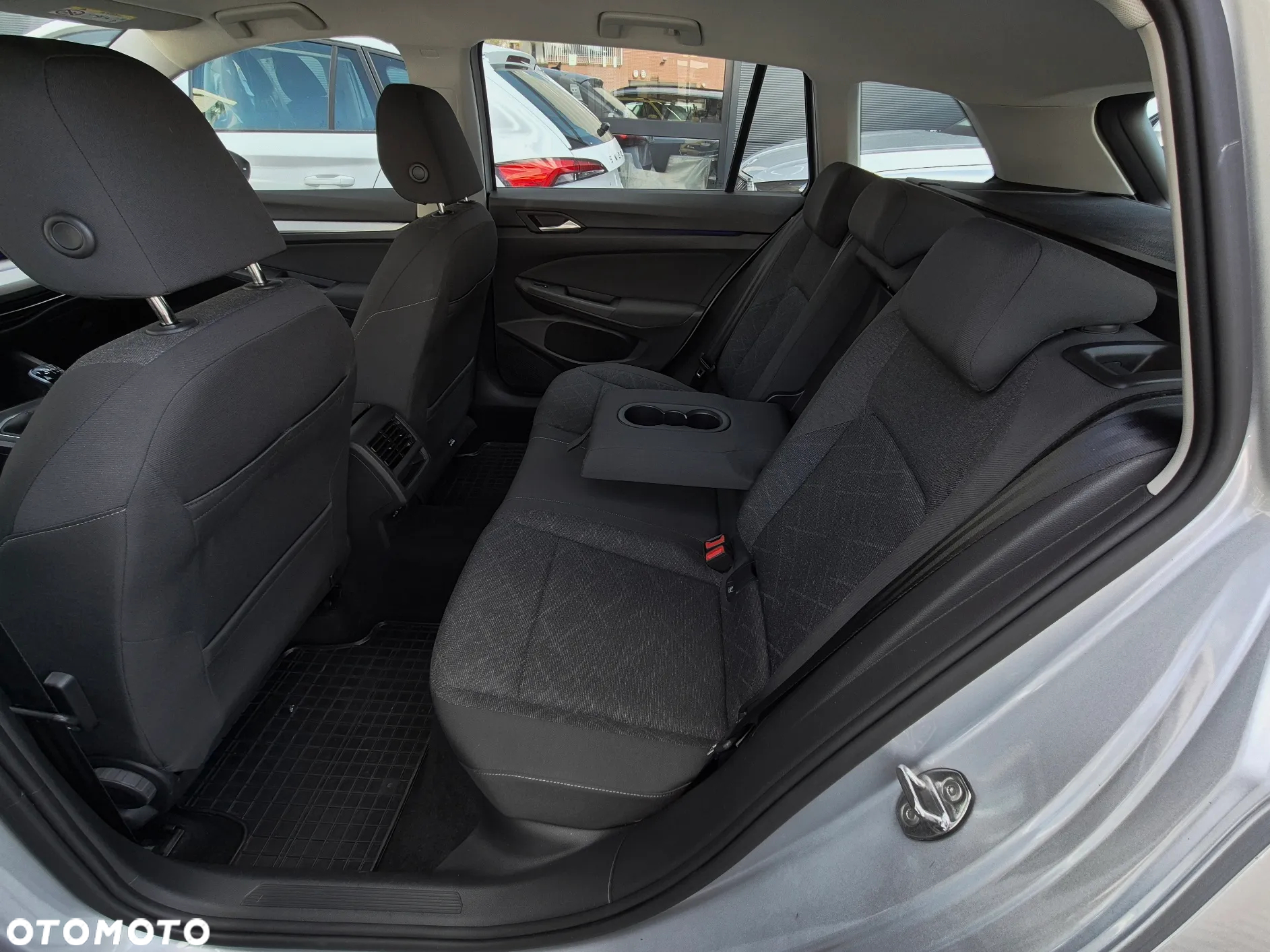 Volkswagen Golf VIII 1.5 TSI EVO Life - 14