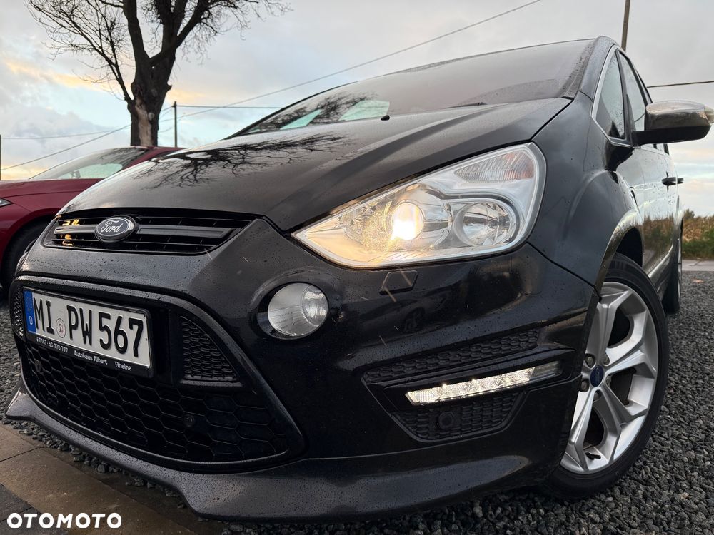 Ford S-Max 2.0 TDCi DPF Titanium X - 27