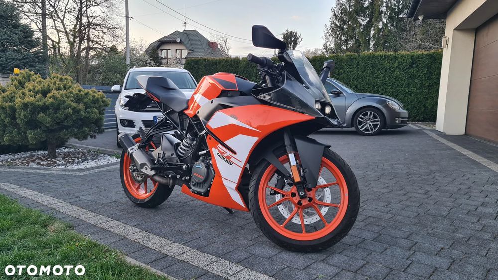 KTM RC 125 - 1