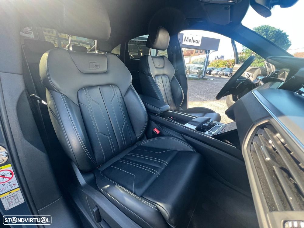 Audi Q8 e-Tron Sportback 50 quattro S line - 11