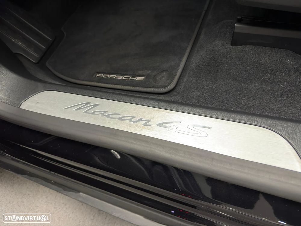 Porsche Macan 4S - 26