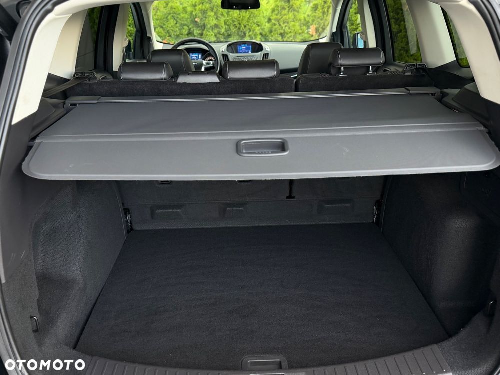 Ford Kuga 2.0 TDCi 4WD Titanium Plus - 34