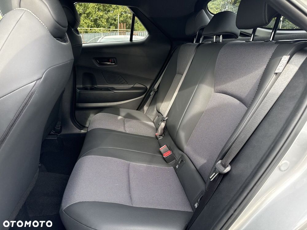 Toyota C-HR 2.0 Hybrid Dynamic Force Executive - 23