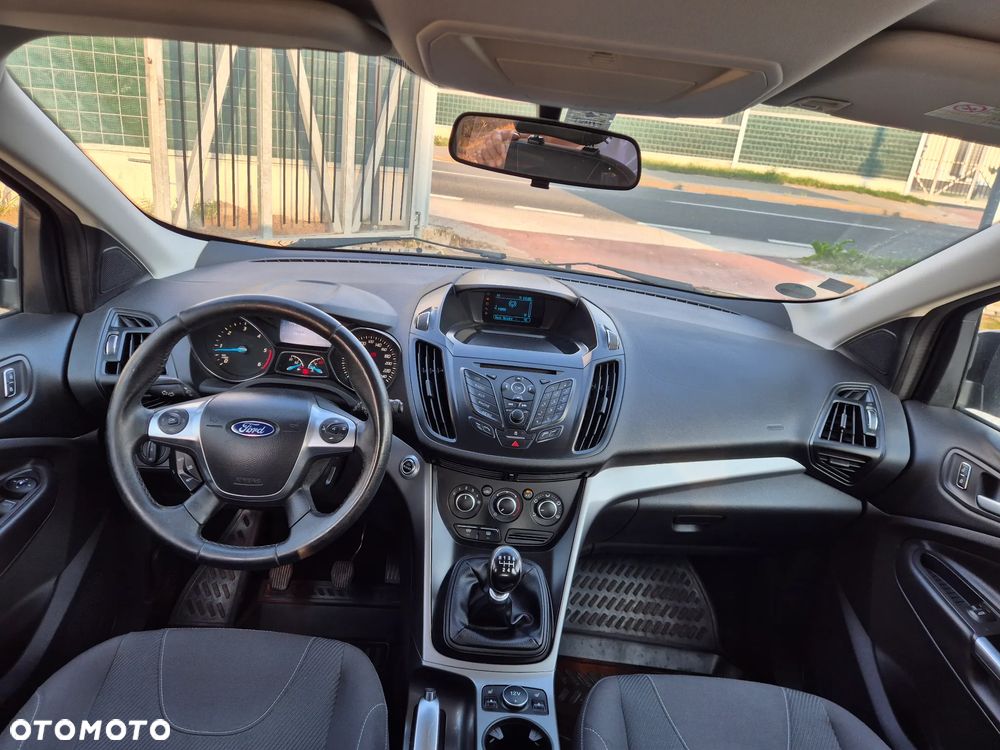 Ford Kuga 2.0 TDCi 4x4 Titanium - 18