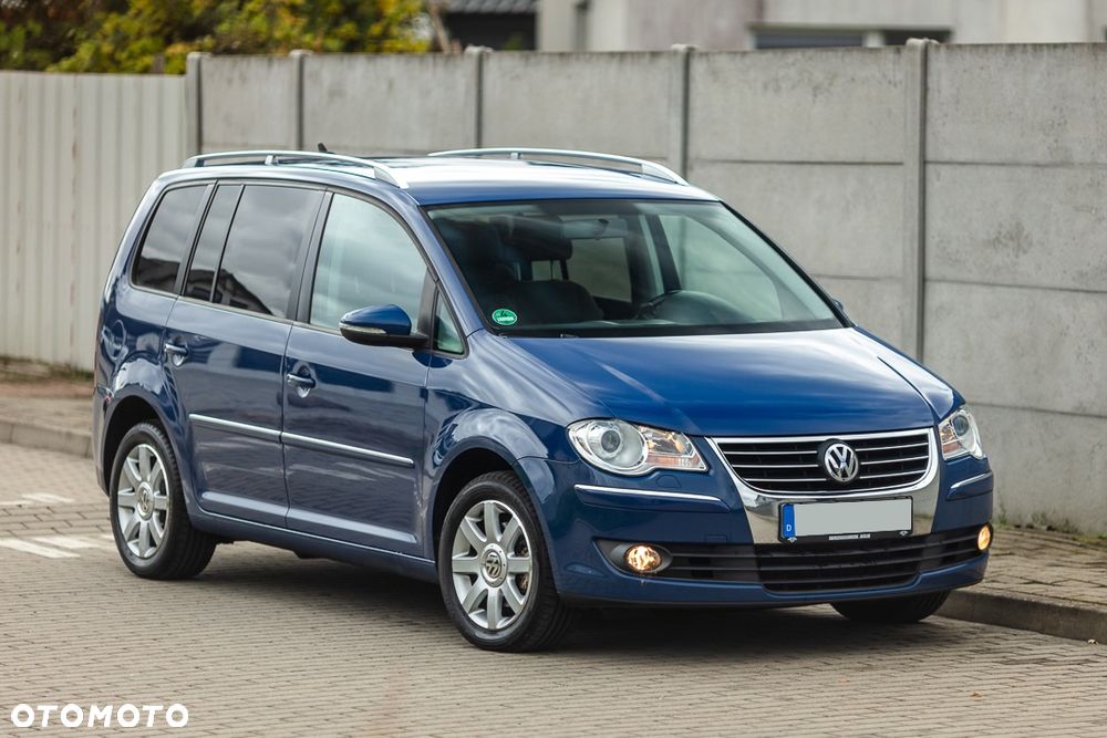Volkswagen Touran 2.0 TDI DPF Highline - 7