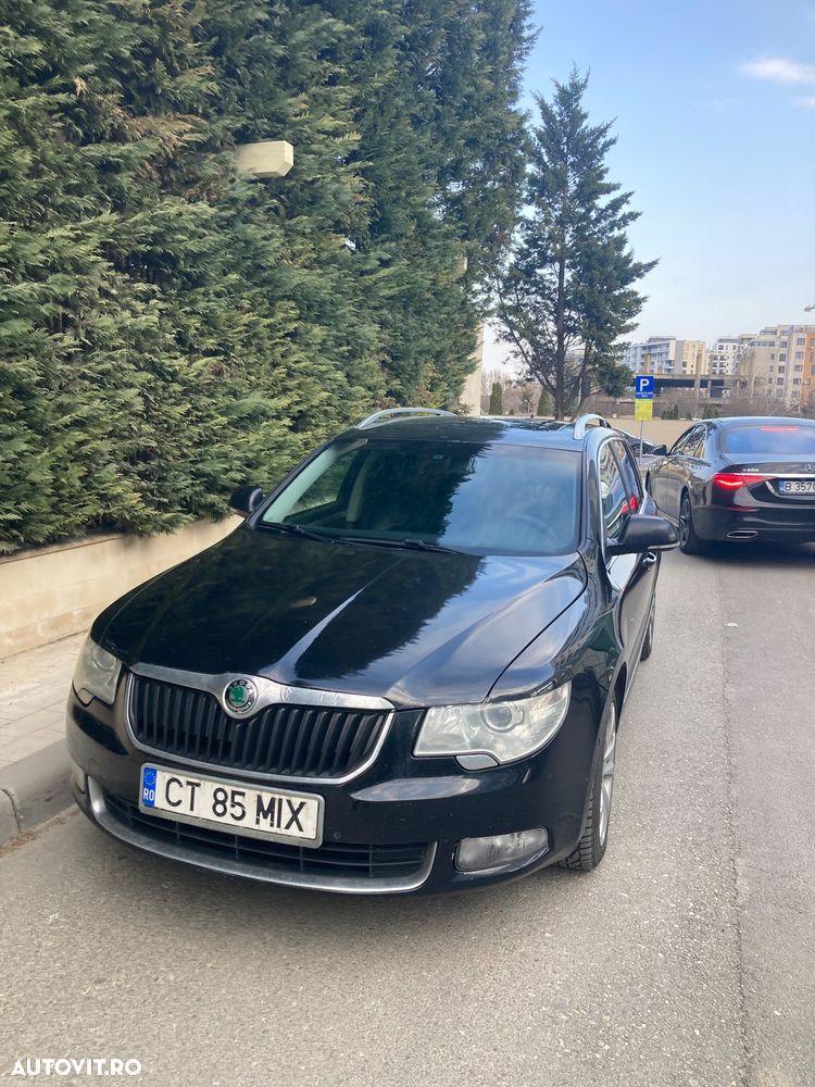 Skoda Superb 2.0 TDI DSG Elegance - 1
