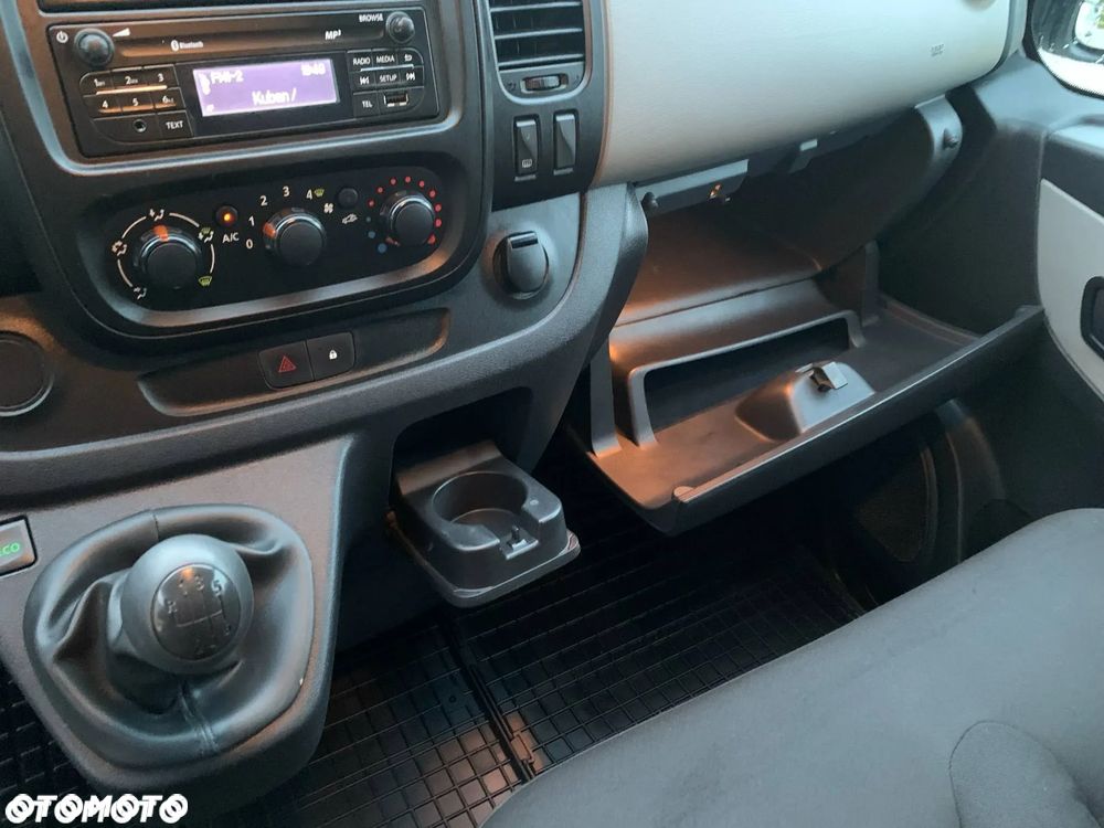 Renault Trafic Bluetooth Relingi Bardzo Zadbany Long - 40