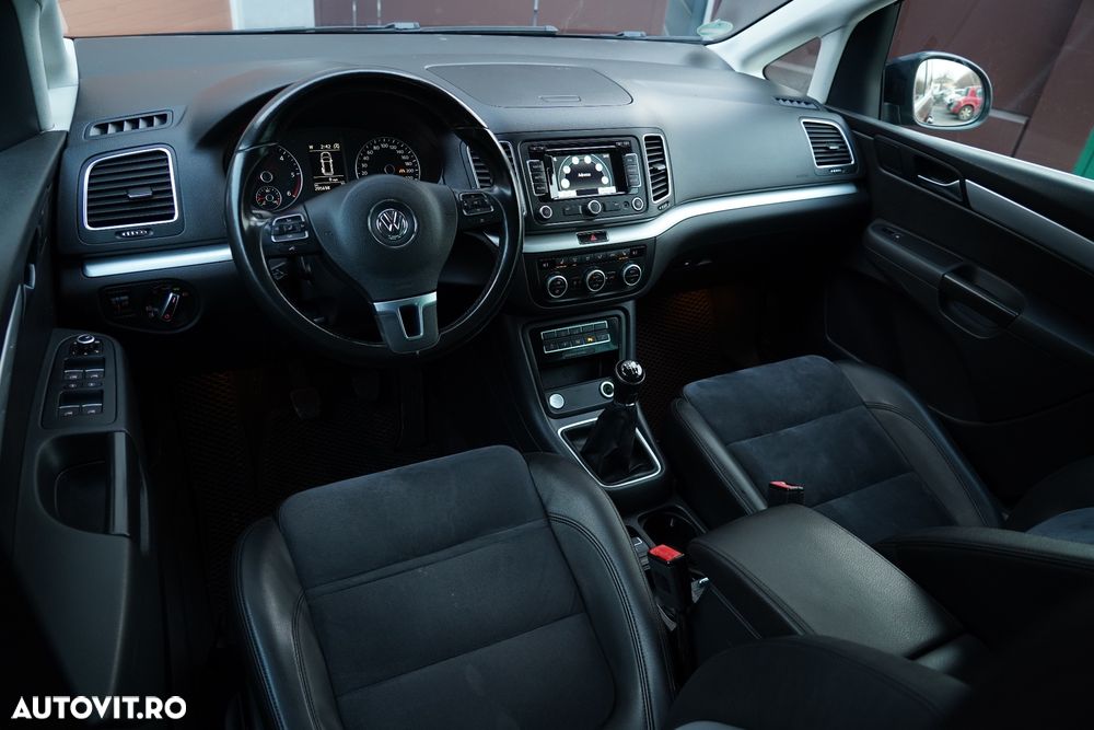 Volkswagen Sharan 2.0 TDI Blue Motion Highline - 5