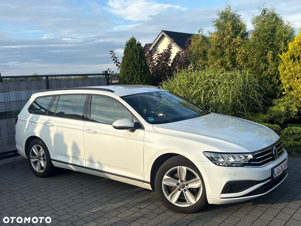 Volkswagen Passat 1.5 TSI OPF DSG Conceptline - 2