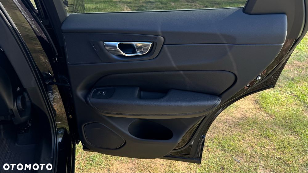 Volvo XC 60 D4 Momentum - 15