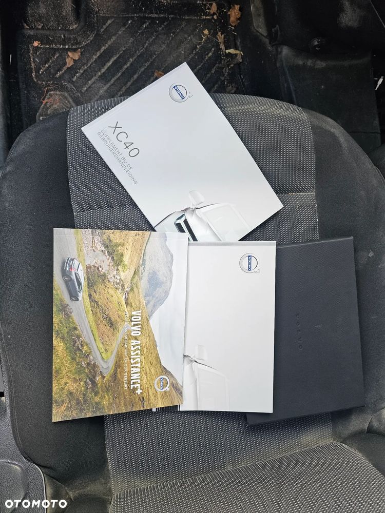 Volvo XC 40 D3 Momentum - 17