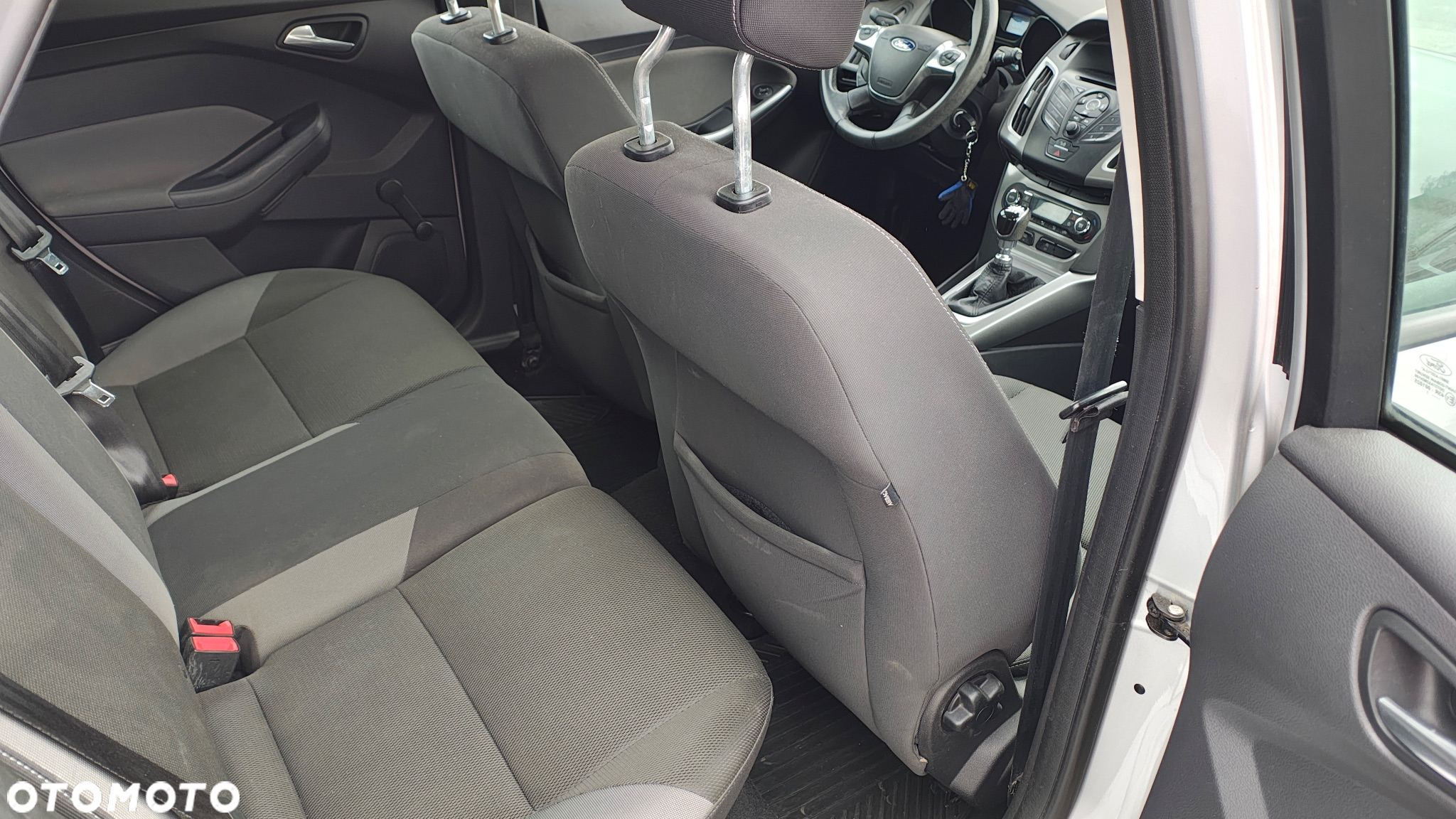 Ford Focus 1.6 TDCi DPF Start-Stopp-System Ambiente - 10