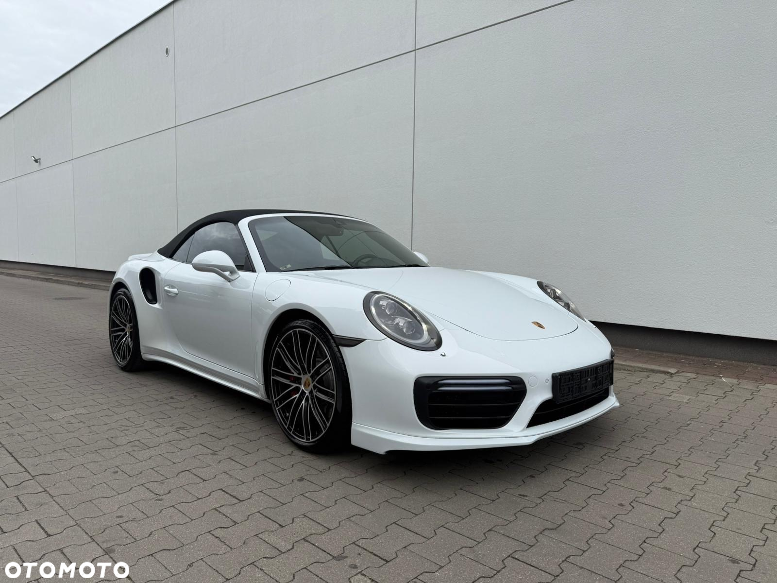 Porsche 911 - 28