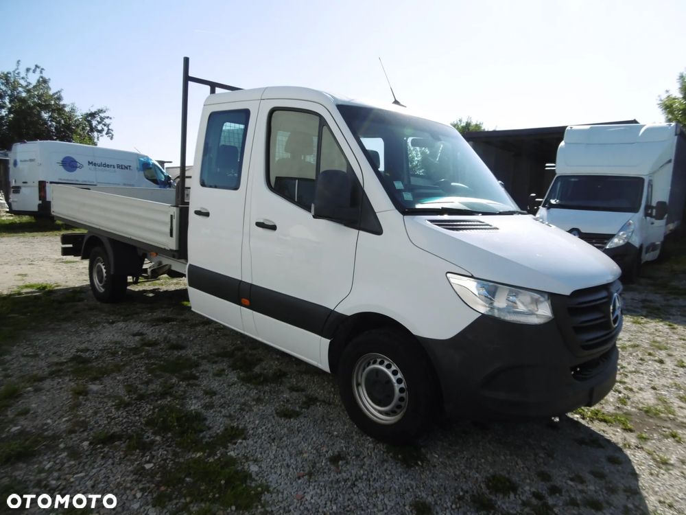 Mercedes-Benz Sprinter - 1
