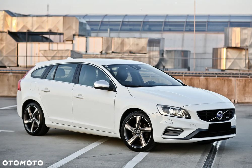 Volvo V60 D3 Geartronic RDesign - 4