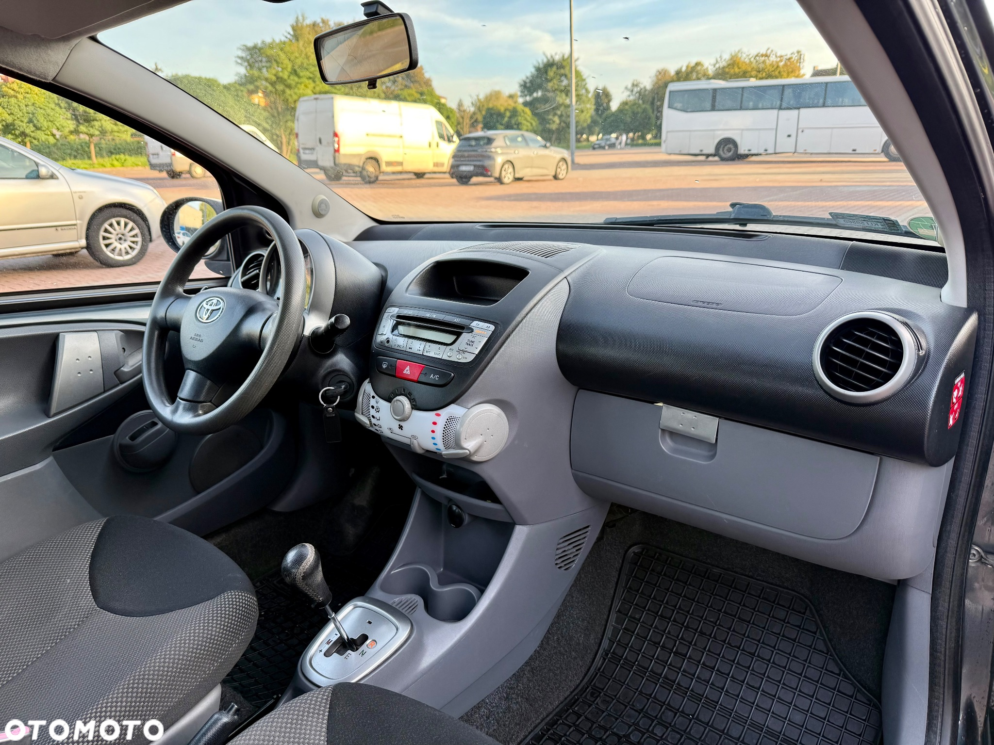 Toyota Aygo 1.0 VVT-i Luna MM A/C - 16