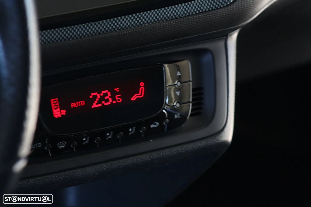 SEAT Ibiza 1.6 TDI Sport DPF - 36