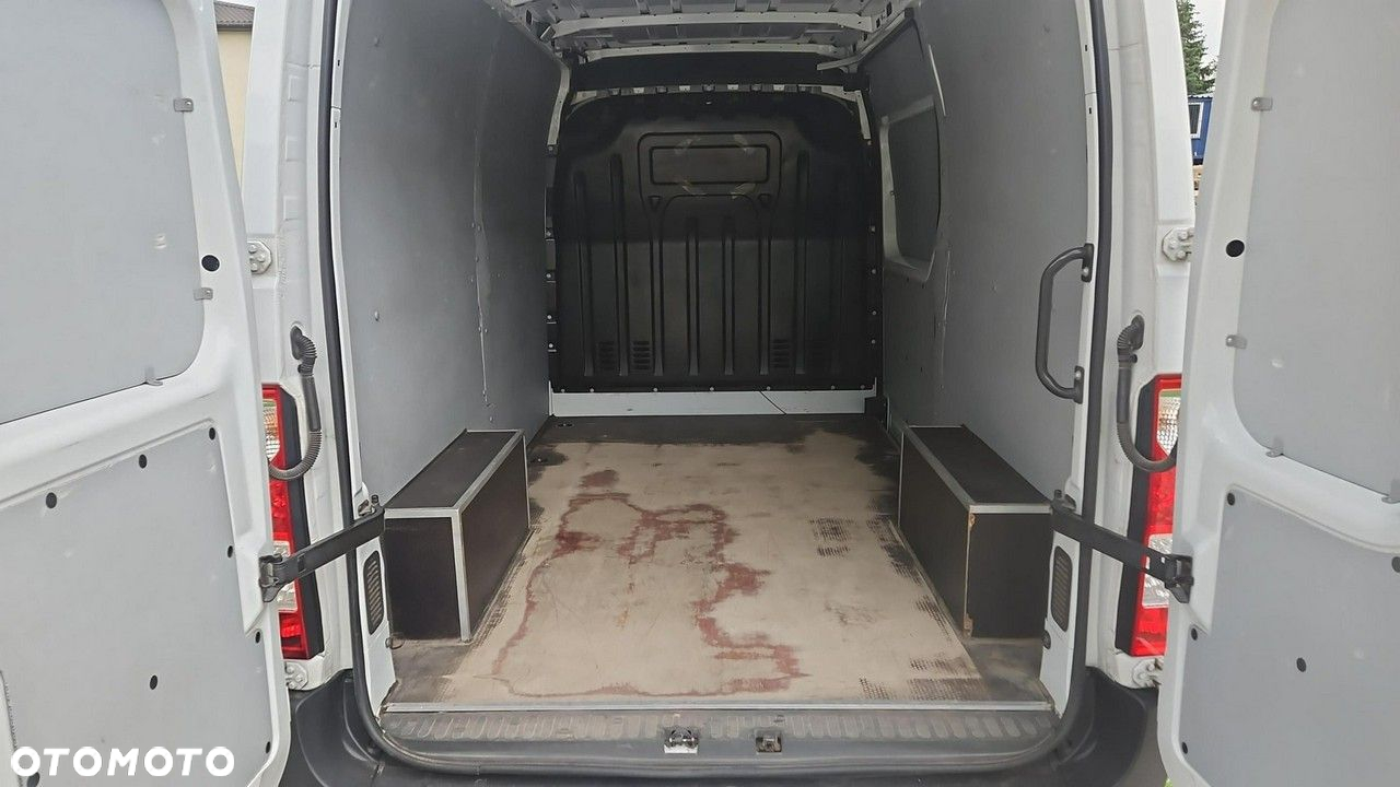 Renault Master - 18