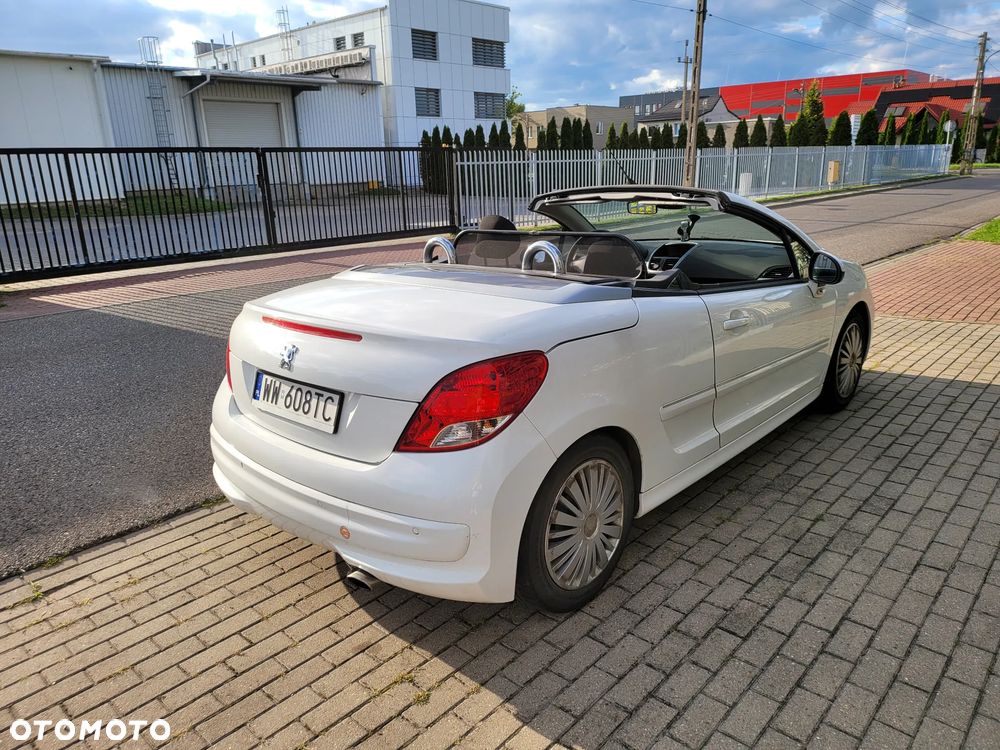 Peugeot 207 CC 1.6 Sport - 2