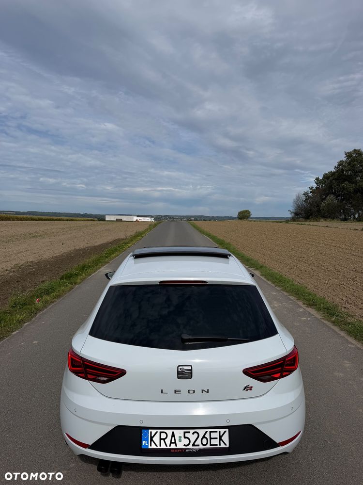 Seat Leon 1.8 TSI FR Black S&S - 11