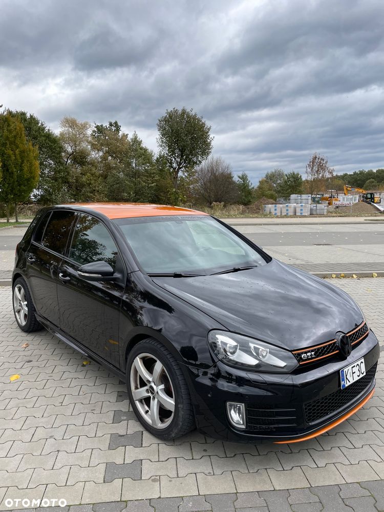 Volkswagen Golf - 3