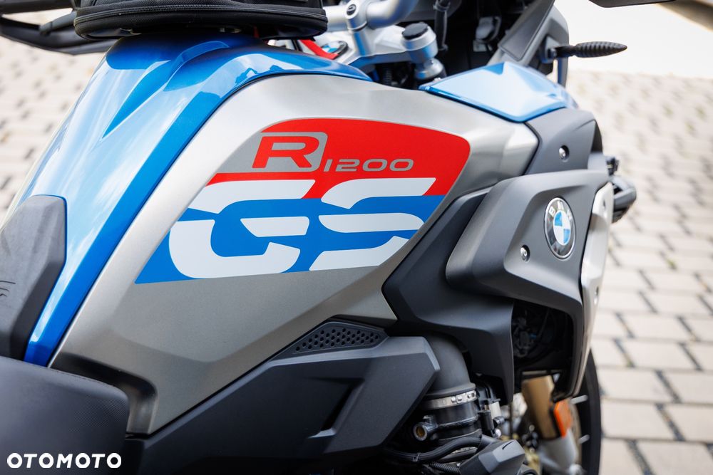 BMW R - 16