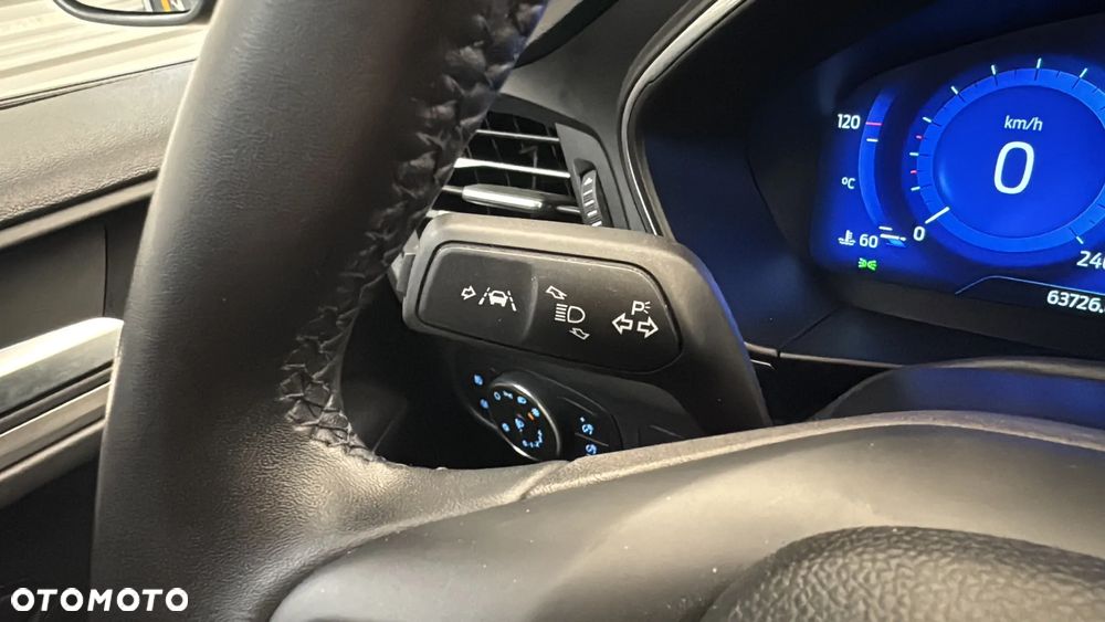 Ford Focus 1.0 EcoBoost Titanium X - 18