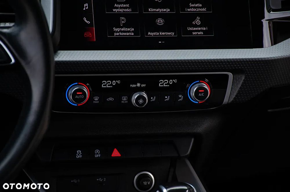 Audi A1 Sportback 35 TFSI S tronic S line - 32