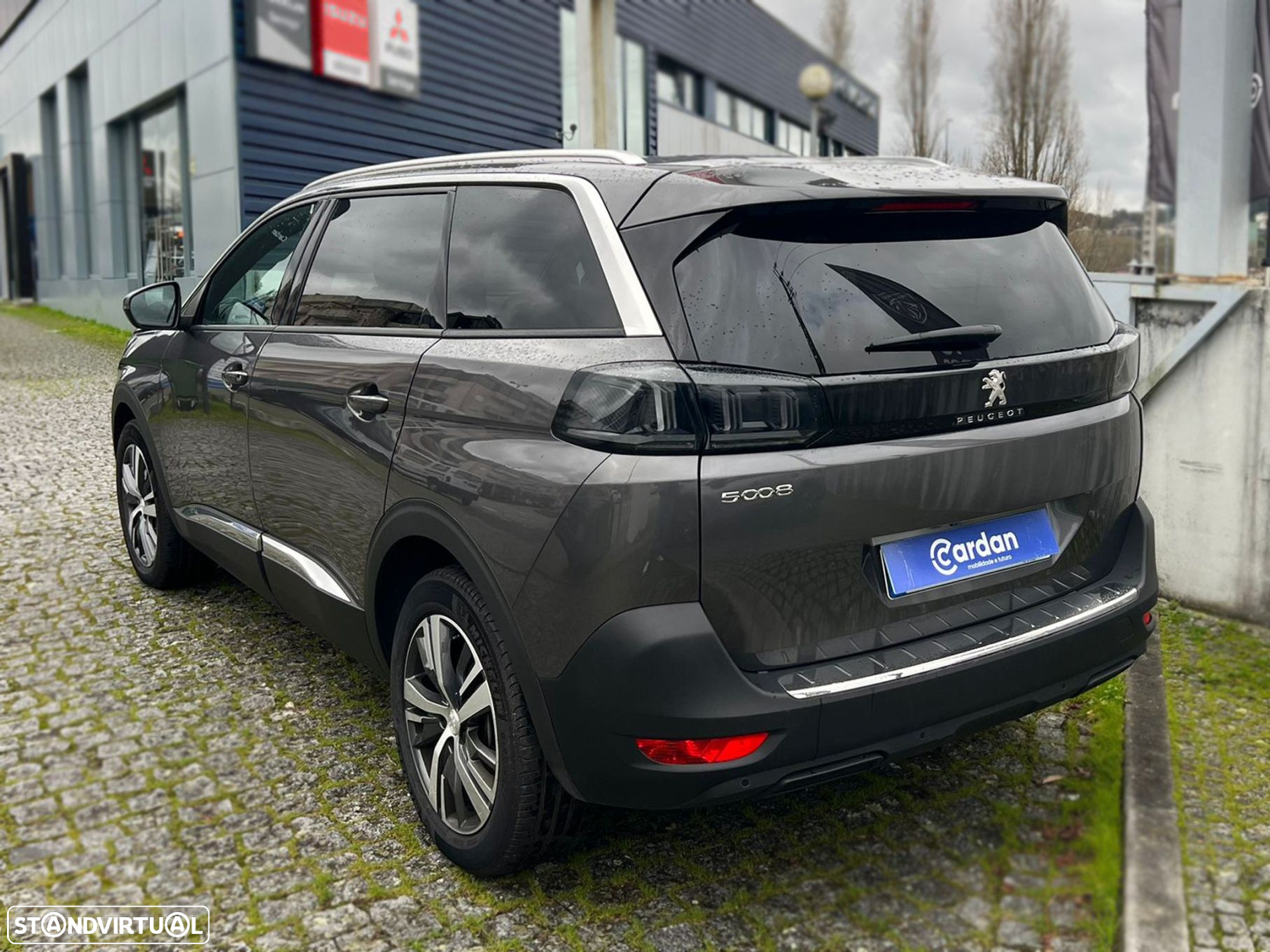 Peugeot 5008 1.5 BlueHDi Allure Pack EAT8 - 4