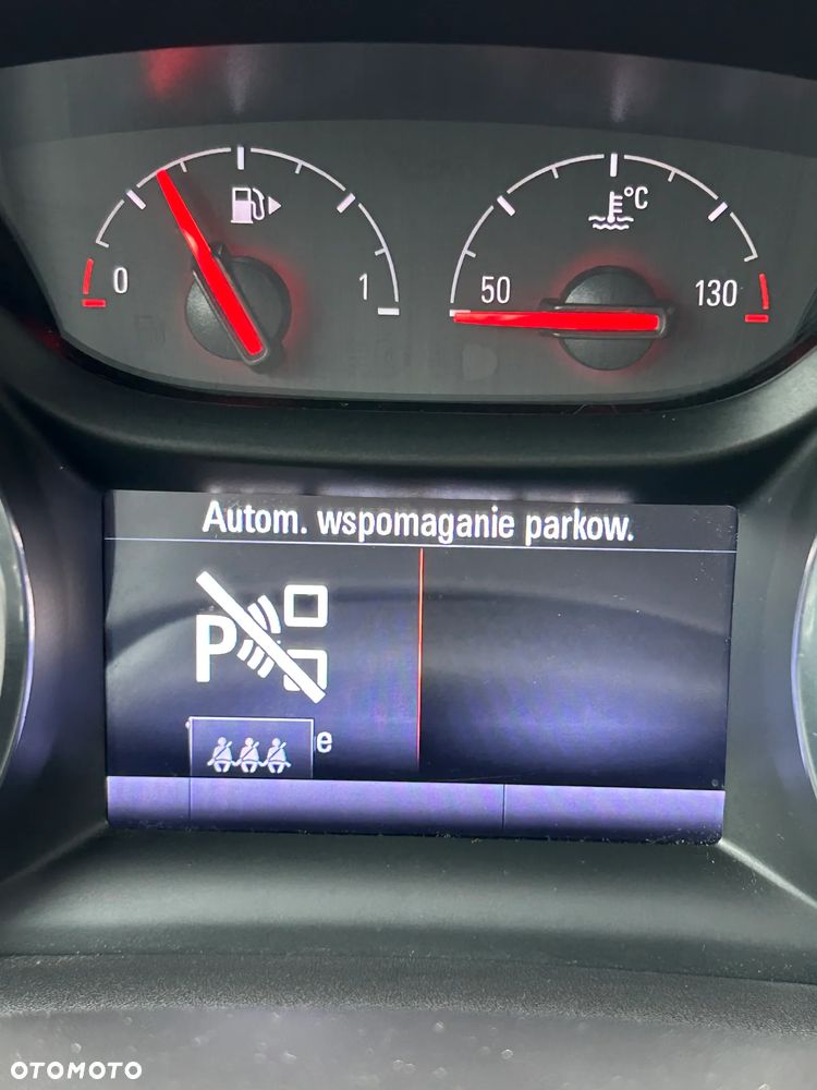 Opel Astra 1.6 BiTrb D (CDTI) Start/Stop Business - 24