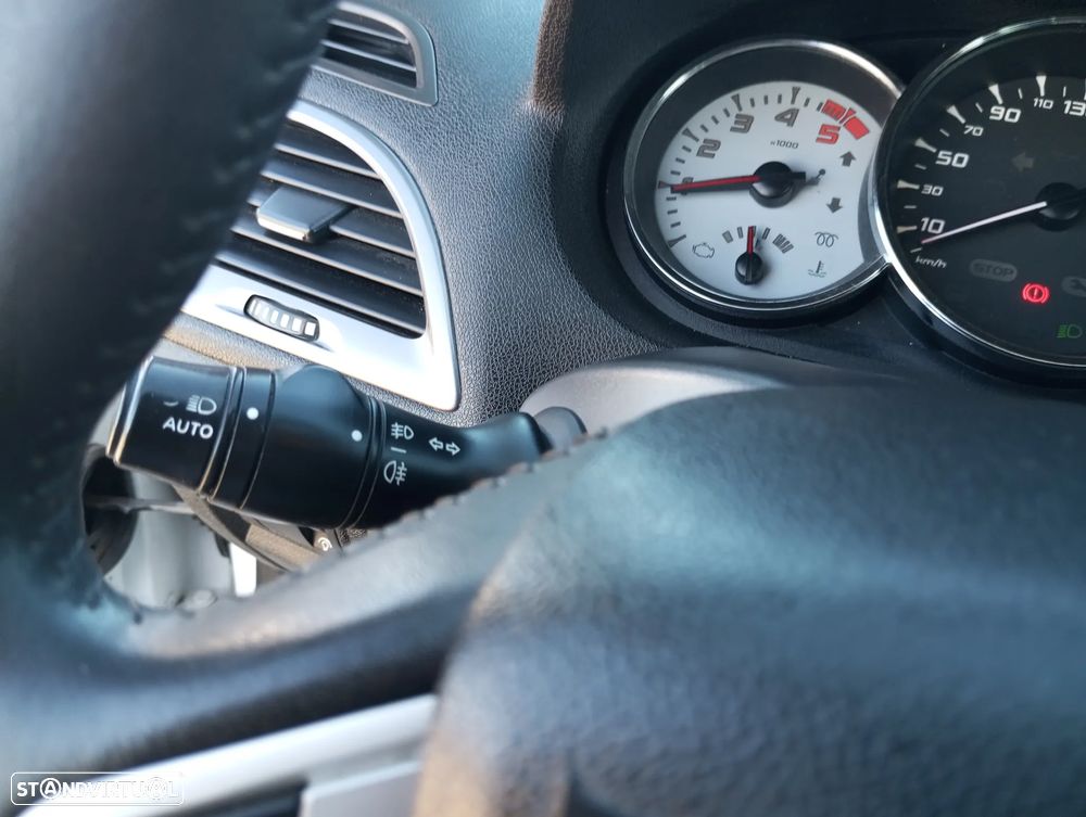 Renault Mégane Sport Tourer 1.5 dCi GT Line EDC - 20