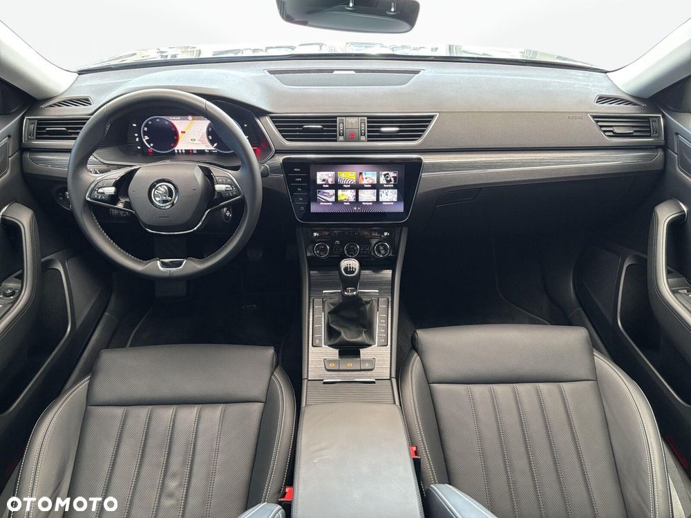 Skoda Superb - 14