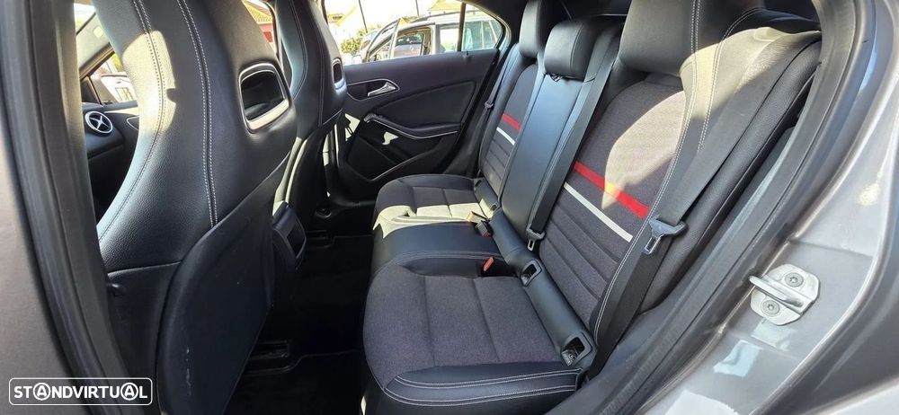 Mercedes-Benz A 180 - 10