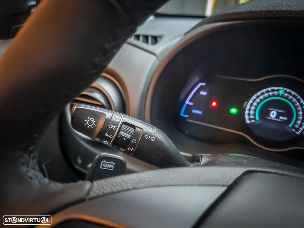 Hyundai Kauai Premium - 29
